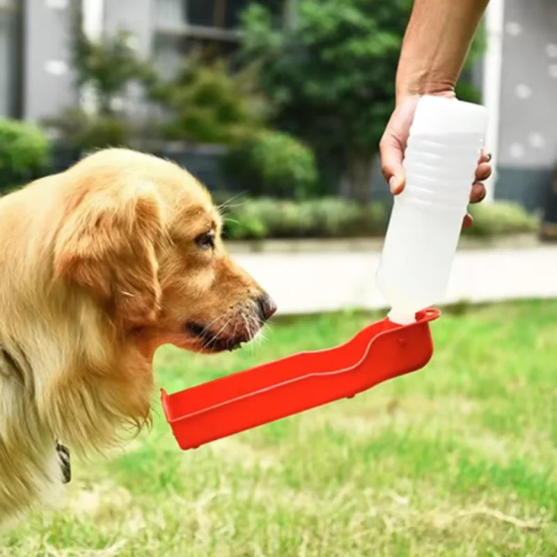 Portable Pet Water Bottle – Travel Drinking Cup for Dogs & Cats